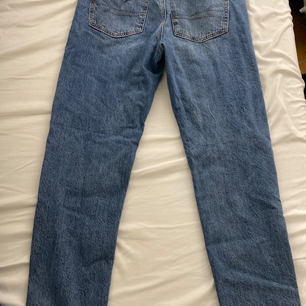 American Eagle Jeans - Picture 2 of 3